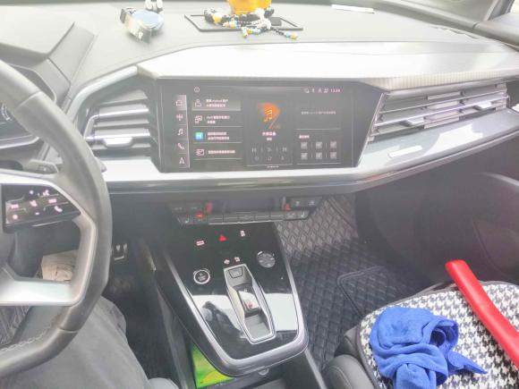 [南昌·赣A] 二手奥迪奥迪Q4 e-tron2023款 40 e-tron 创境版