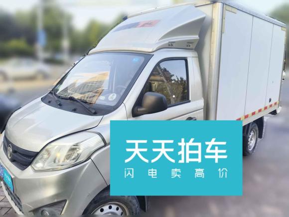 [青岛·鲁B] 二手福田福田风景2016款 2.0L风景快运版长轴低顶491EQ4A