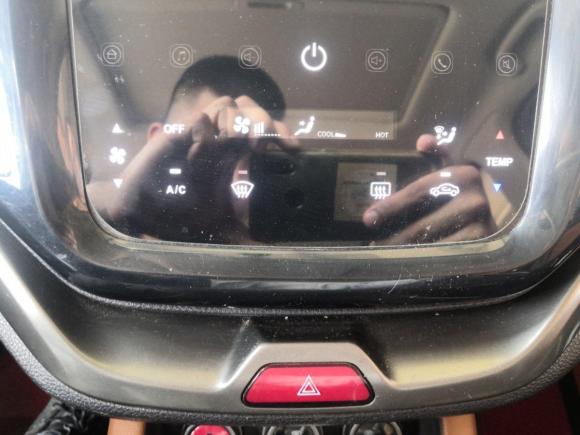 [苏州·苏E] 二手长安欧尚长安CX702017款 CX70T 1.5T 手动豪擎版