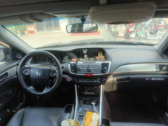 [苏州·苏E] 二手本田雅阁2016款 混动 2.0L 锐酷版