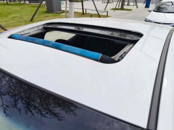 [西安·晋J] 二手现代朗动2012款 1.6L 手动领先型