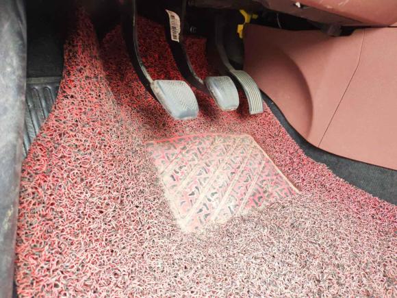 [宁波·浙B] 二手比亚迪速锐2015款 改款 1.5L 手动豪华型