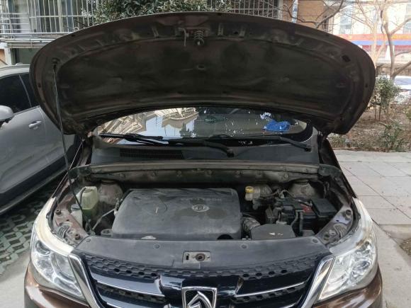 [南京·苏A] 二手宝骏宝骏7302016款 1.8L 手动舒适型 7座