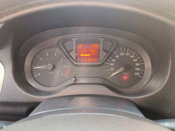 [武汉·鄂A] 二手雪铁龙爱丽舍2016款 1.6L 自动时尚型