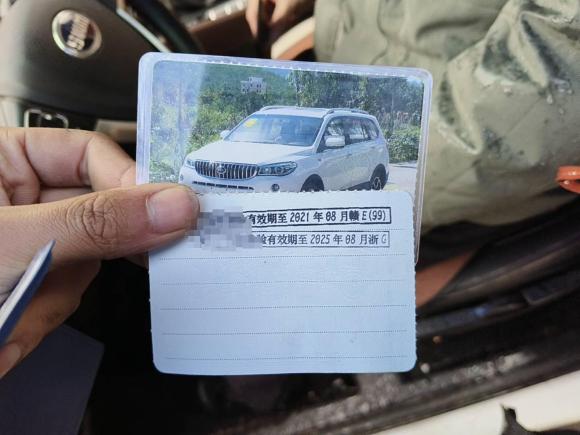 [义乌·浙G] 二手SWM斯威汽车SWM斯威X72017款 1.5T 自动智享型 7座