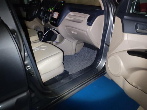 [广州·粤A] 二手起亚狮跑2012款 2.0L 自动两驱版GL