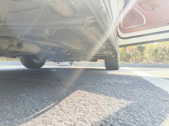 [宁波·浙B] 二手众泰众泰SR92017款 2.0T 自动极致之心版