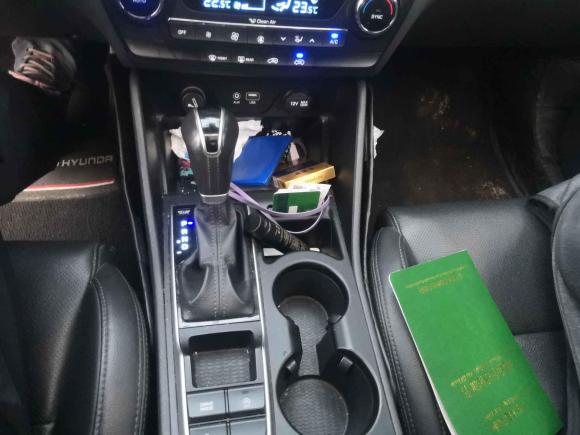 [北京·京A] 二手现代途胜2015款 1.6T 双离合两驱领先型