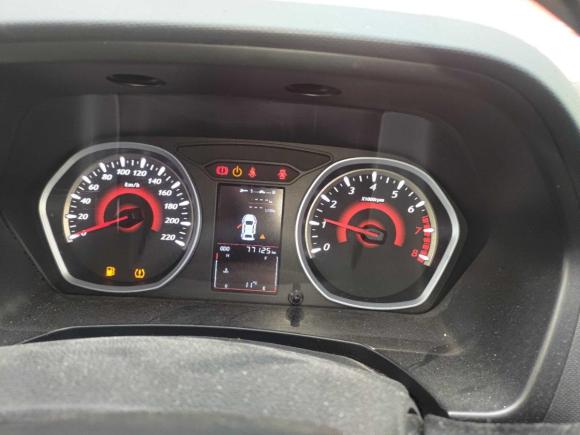 [南京·苏L] 二手东南东南DX32016款 1.5L 手动尊贵型