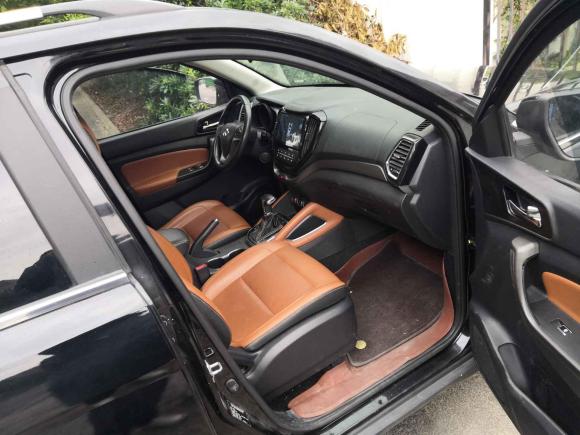 [上海·皖A] 二手长安欧尚长安欧尚CX702017款 改款 CX70T 1.5T 自动尊擎版