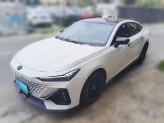 长安长安UNI-V2022款 1.5T 尊贵型「成都二手车」「天天拍车」