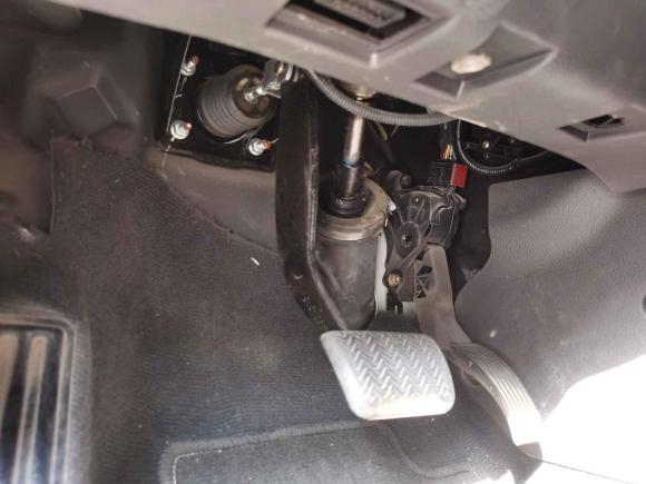 [北京·京Q] 二手比亚迪比亚迪S72015款 2.0T 自动尊贵型