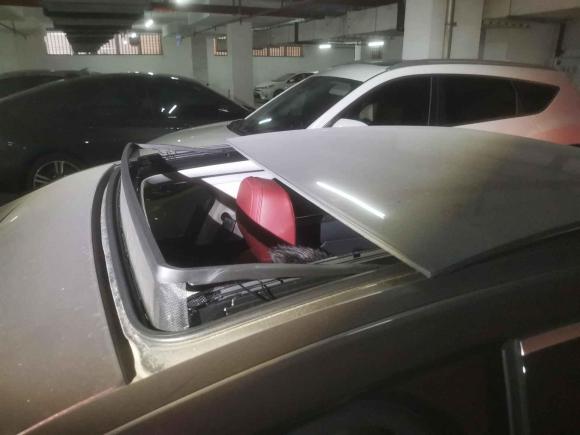 [广州·黑L] 二手捷豹捷豹XEL2019款 2.0T 200PS 精英版