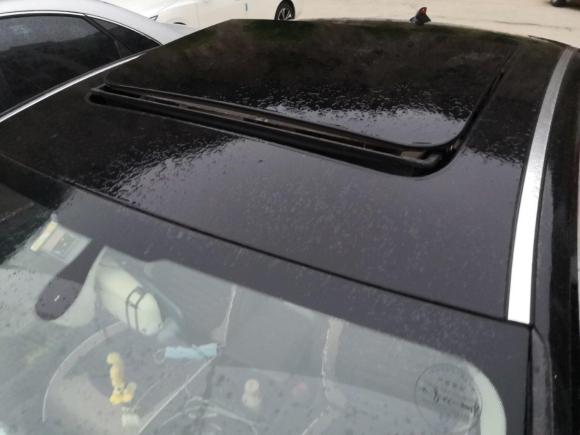 [苏州·苏E] 二手众泰众泰Z7002016款 1.8T DCT典雅型