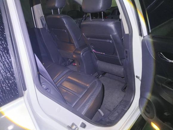 [深圳·粤B] 二手雷诺科雷傲2012款 2.5L 四驱舒适导航版