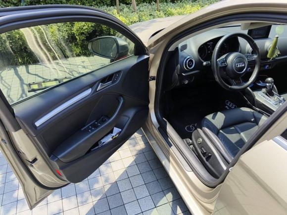 [无锡·苏B] 二手奥迪奥迪A32015款 Limousine 35 TFSI 百万纪念舒享型