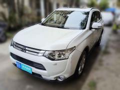 [上海·鲁B] 三菱欧蓝德2014款 2.4L 四驱豪华超值版 5座