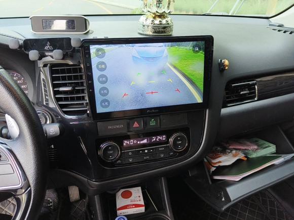 [深圳·粤B] 二手三菱欧蓝德2016款 2.4L 四驱精英版 5座