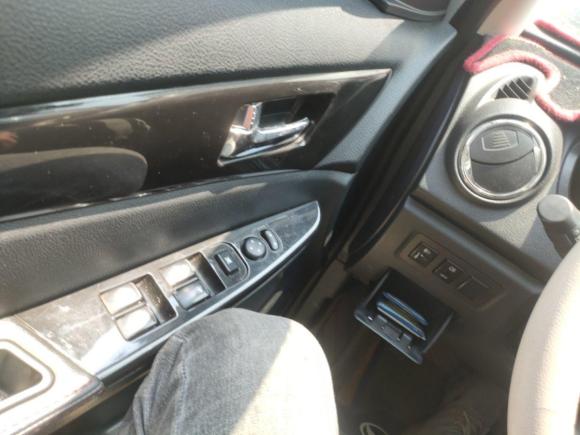 [成都·川T] 二手北汽幻速北汽幻速S32016款 1.5L 手动舒适型 国IV