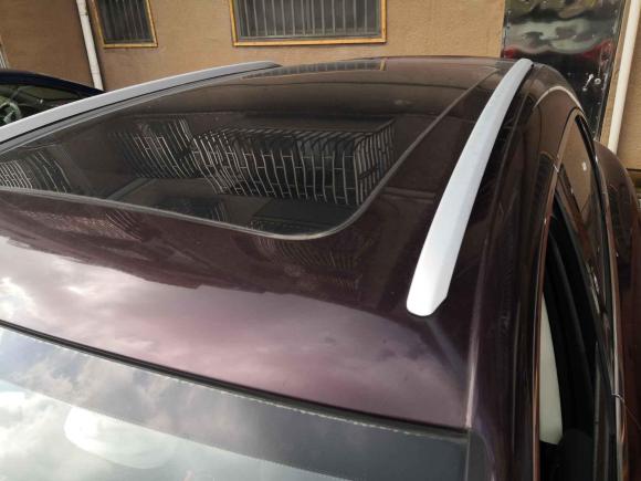 [无锡·苏B] 二手众泰众泰SR92017款 2.0T 手动极致之光版