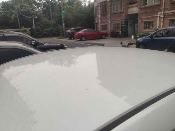 [无锡·豫N] 二手现代瑞纳2010款 三厢 1.4L 自动舒适型GS