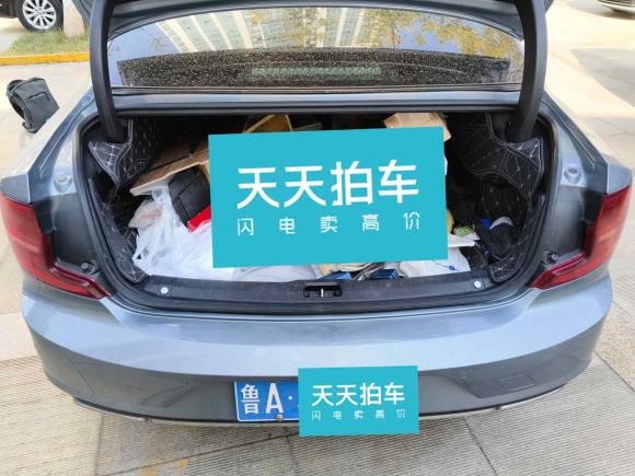 [济南·鲁A] 二手沃尔沃沃尔沃S902018款 T4 智远版