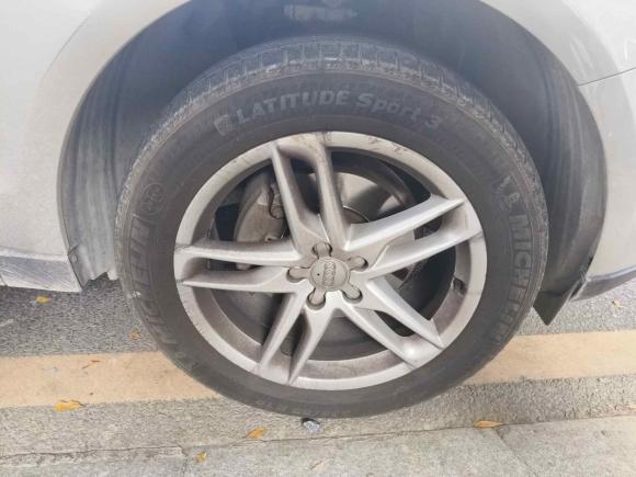 [深圳·苏A] 二手奥迪奥迪Q52017款 40 TFSI 技术型