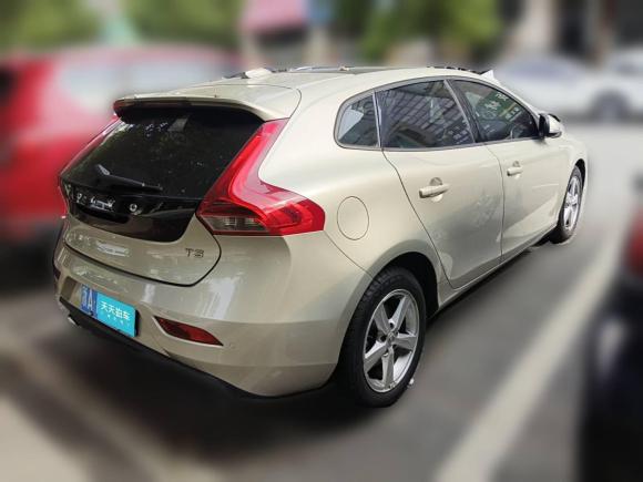 [杭州·浙A] 二手沃尔沃沃尔沃V402017款 T3 智尚版