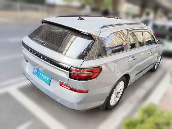 [青岛·鲁L] 二手宝骏宝骏RC-52020款 RC-5W 1.5T CVT智耀豪华型