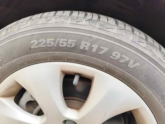 [上海·沪C] 二手别克君威2015款 1.6T 领先技术型