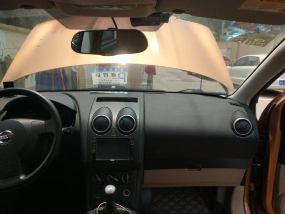[上海·苏M] 二手日产逍客2011款 2.0XL 火 6MT 2WD