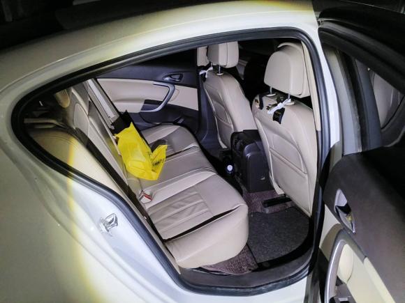 [成都·川H] 二手别克君威2012款 2.0L 豪华版