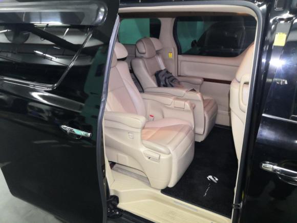 [上海·沪L] 二手丰田埃尔法2011款 2.4L 豪华版