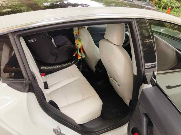 [上海·沪A] 二手特斯拉Model 32020款 标准续航后驱升级版