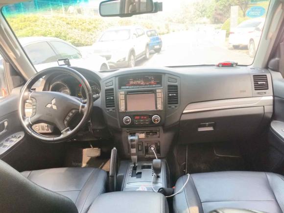 [成都·川A] 二手三菱帕杰罗2011款 3.0L 精英超越版