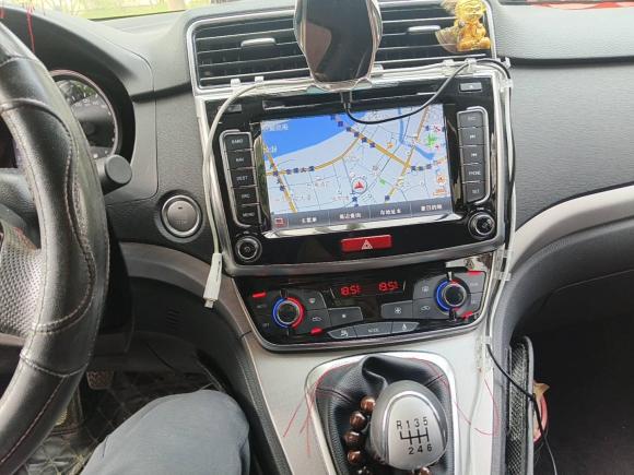 [上海·沪A] 二手哈弗哈弗H62017款 蓝标 运动版 1.5T 手动两驱精英型