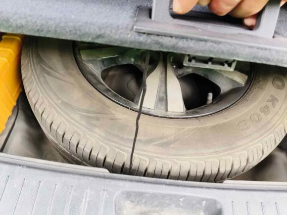 [无锡·苏B] 二手起亚狮跑2012款 2.0L 手动两驱版GLS