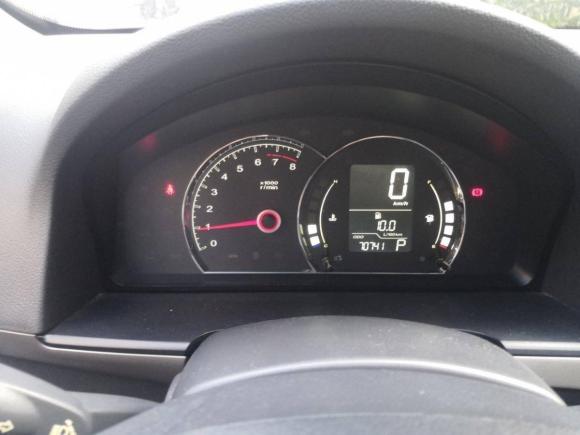 [上海·闽C] 二手荣威荣威3502010款 350S 1.5L 自动迅达版