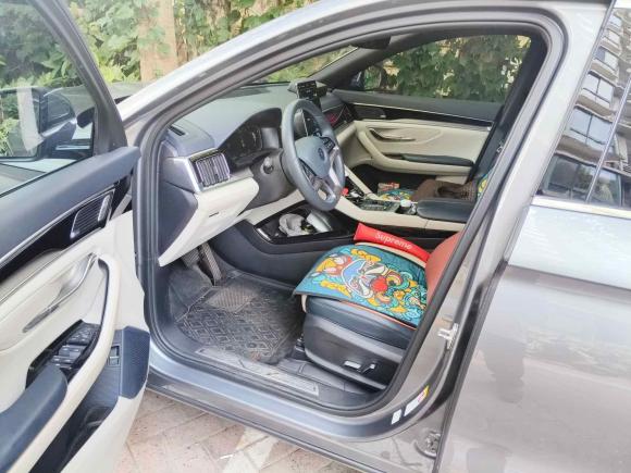 [上海·沪A] 二手比亚迪宋PLUS新能源2021款 EV 旗舰型