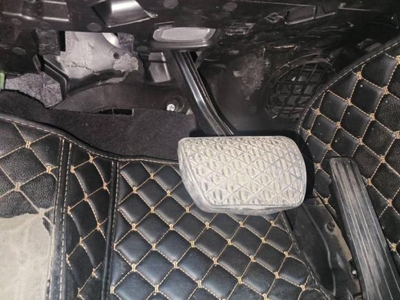 [温州·浙H] 二手奔驰奔驰C级2017款 改款 C 180 L 时尚型运动版