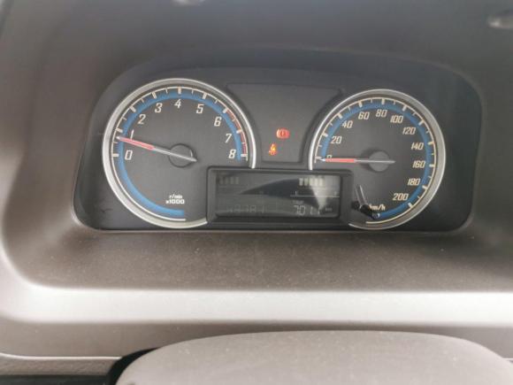 [广州·粤Y] 二手宝骏宝骏7302014款 1.5L 手动豪华型 7座