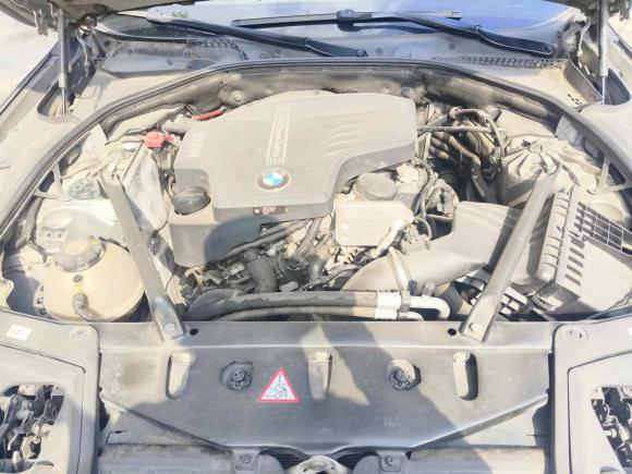 [上海·沪B] 二手宝马宝马5系2014款 525Li 豪华设计套装