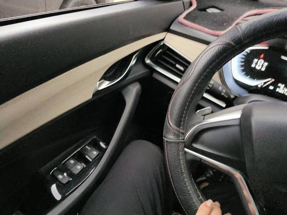 [杭州·湘G] 二手宝骏宝骏3602018款 1.5L 自动豪华型 国V