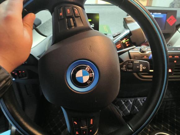 [无锡·苏B] 二手宝马宝马i32016款 升级款时尚型