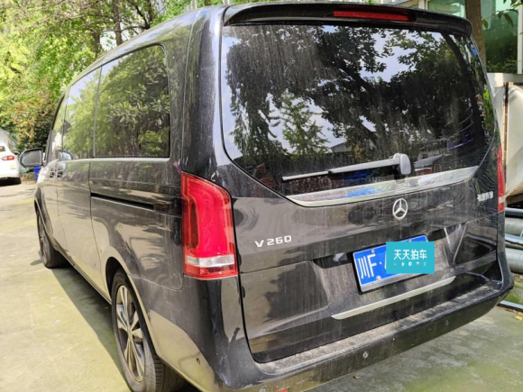 [成都·川F] 二手奔驰奔驰V级2018款 V 260 领航版 国V