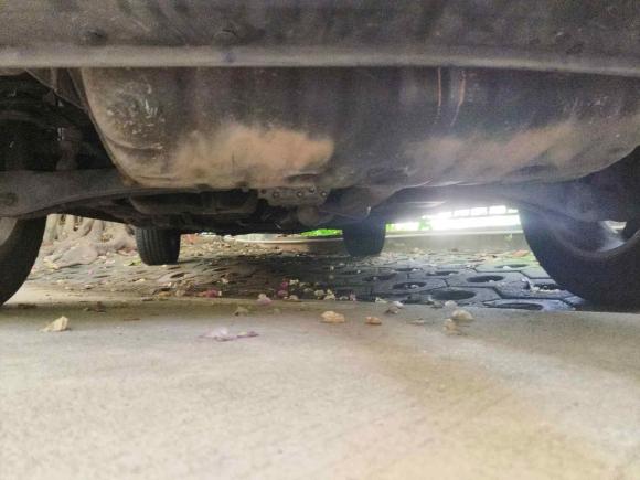 [深圳·粤B] 二手Jeep指南者2012款 2.4L 四驱运动版