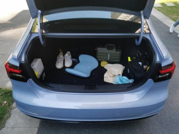 [上海·沪A] 二手飞凡汽车飞凡ER62020款 620km 智享版