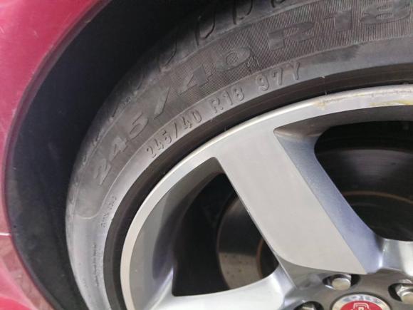 [苏州·苏E] 二手捷豹捷豹XE2015款 2.0T 200PS R-Sport