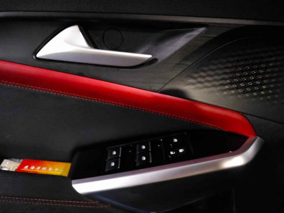 [上海·贵D] 二手思皓思皓X82021款 300T DCT豪华智联版 7座