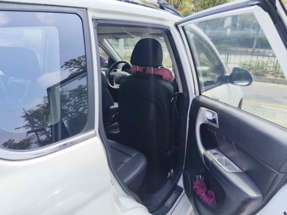 [苏州·苏E] 二手哈弗哈弗H62013款 升级版 1.5T 手动四驱精英型